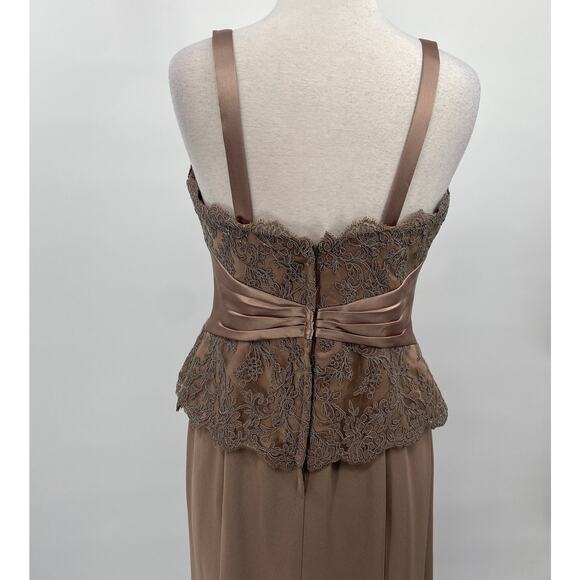 Montage by Mon Cheri Gown Lace Peplum Corseted Bodice Satin Trim Taupe Womens 10 - Picture 8 of 12